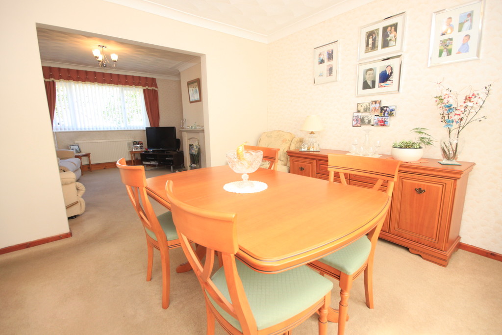 Grange Avenue, Wickford Hair & Son